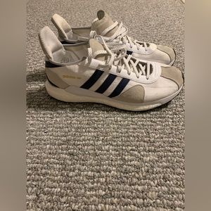 Mens adidas size 11.5